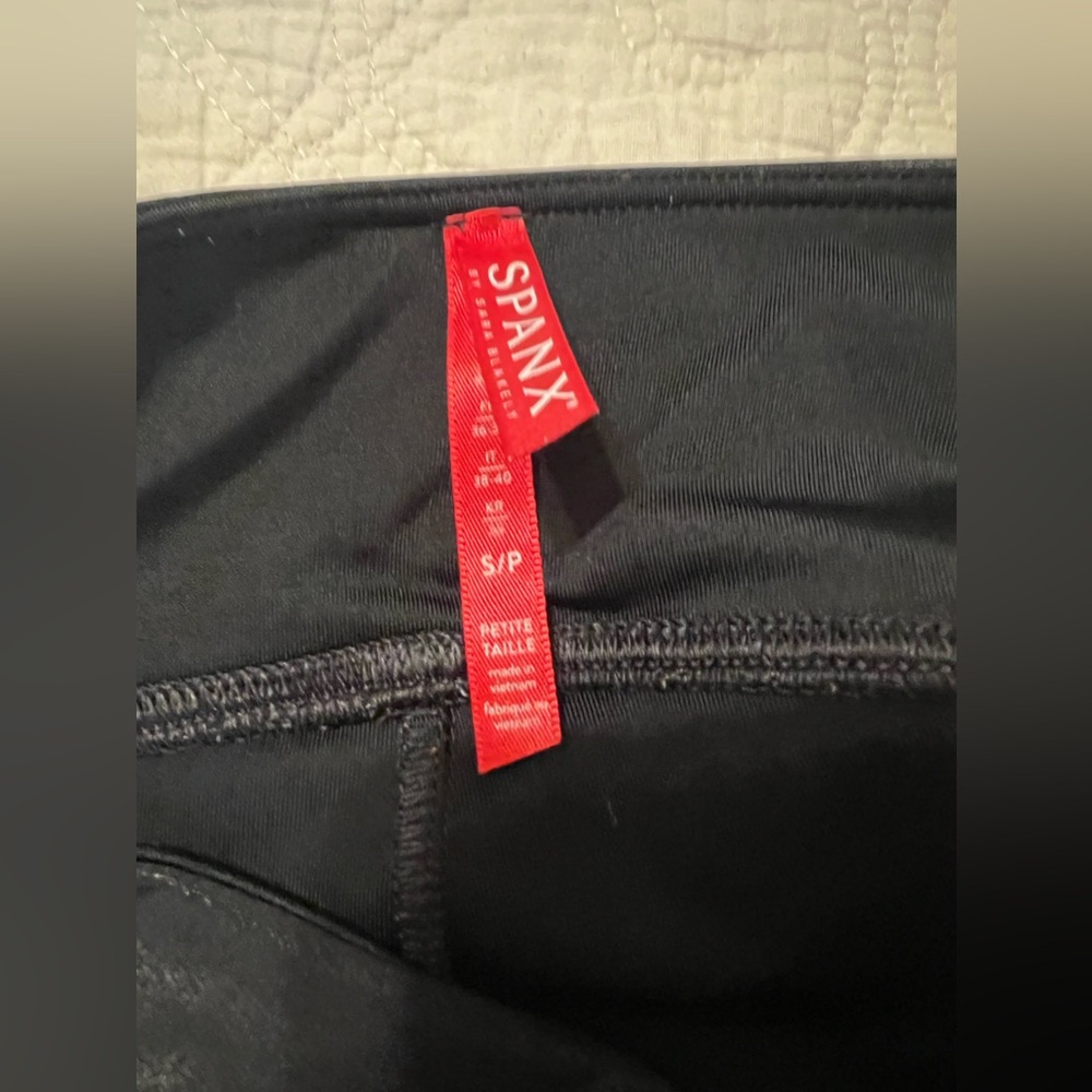 SPANX FAUX LEATHER LEGGINGS